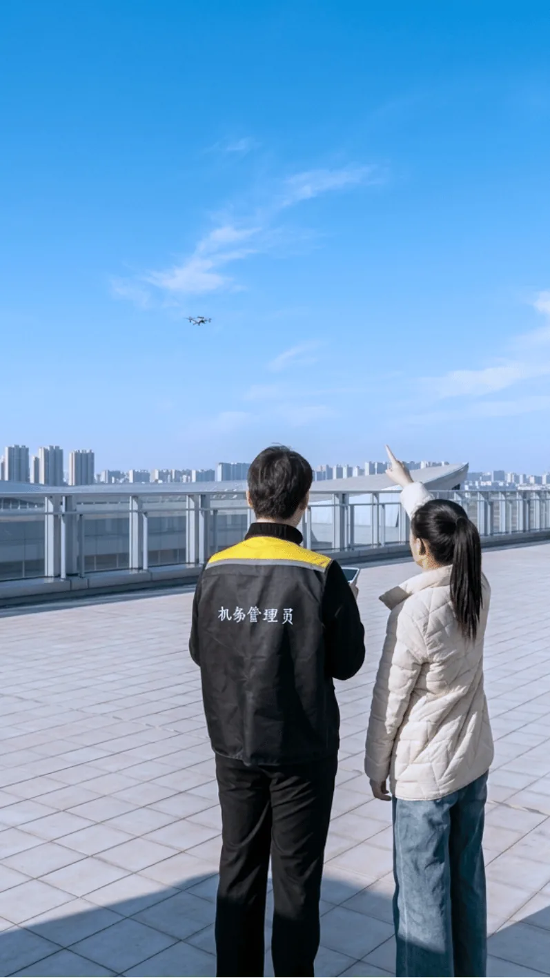 送吧航空敬畏规章安全价值观